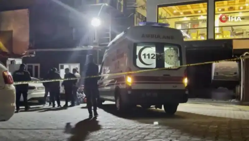 Gece Kulübü Önünde Alacak Verecek Cinayeti: İstanbul Sokaklarında Dehşet Anları