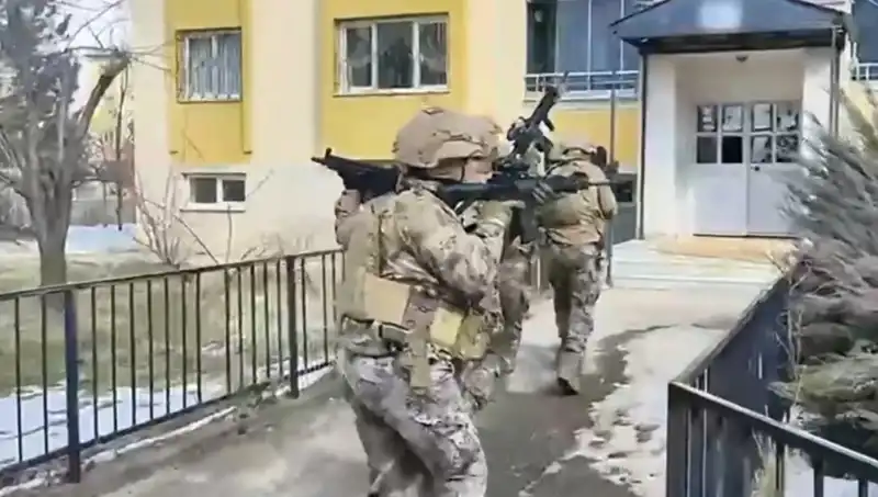 Bingöl’de DAEŞ’e Yönelik Operasyonda Geçen Hafta Yakalanan 3 Şüpheli Tutuklandı