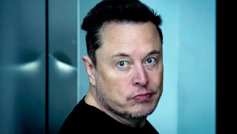 Elon Musk’ın En Büyük Korkusu Gerçek Oluyor: Yapay Zeka Endişeleri