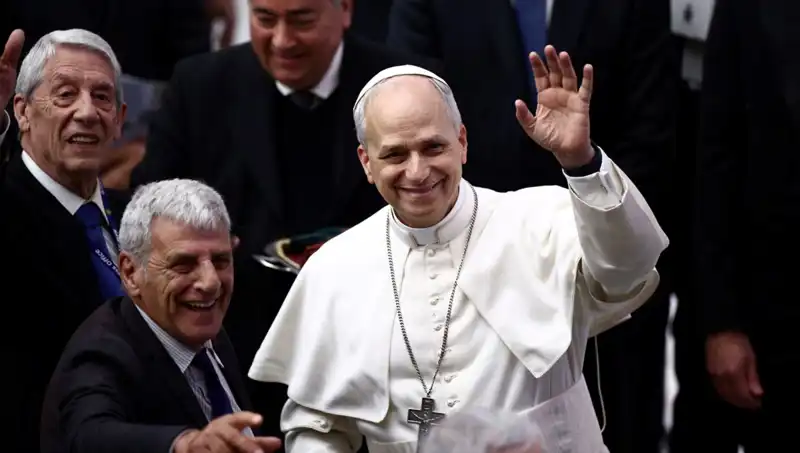 Papa Leo'nun Soyadındaki Aşk Hikayesinin Gizemi