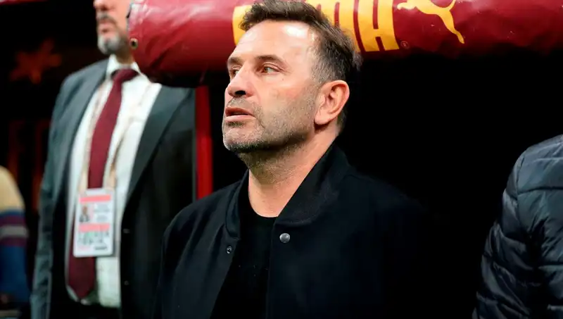 Galatasaray'da Okan Buruk'un Tek Değişikliği Süper Lig'i Sarsacak mı?