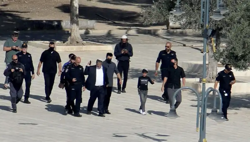 İsrail'den Mescid-i Aksa'ya Yeni Bir Saldırı: Tansiyon Yükseliyor