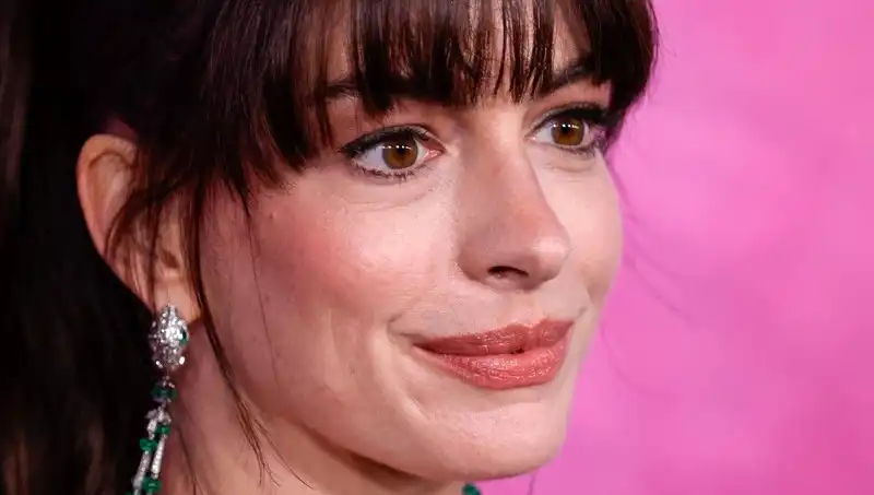 Hollywood'un Karşı Konulmaz Estetik Çılgınlığı: Ölü İnsan Derisi Enjeksiyonu