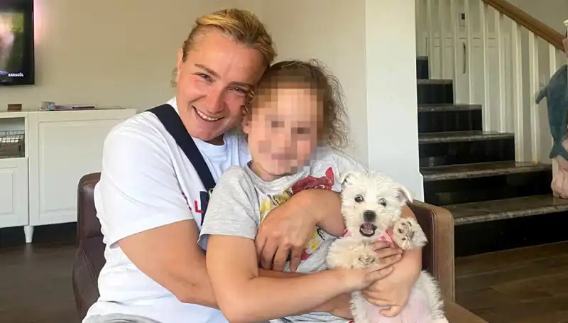 Kızını Görevli Olmadan Görüşe Götüren Anne, Ceza Aldı!