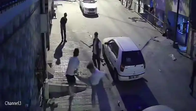 Başakşehir'de Taşlı Sopalı Kavga: Olayın Ardındaki Gizemli Sebepler