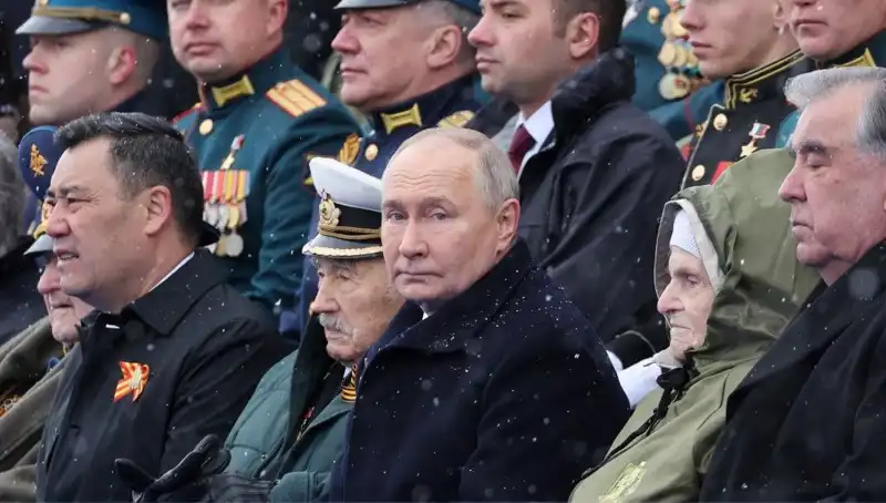 Rus Ordusunun Genişlemesi: Putin’den Tarihi Askeri Hamle