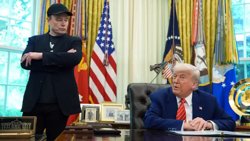 Trump'a Anket Darbesi: Cumhuriyetçi Seçmenlerin Musk'a İlgi Gösterdiği Ortaya Çıktı