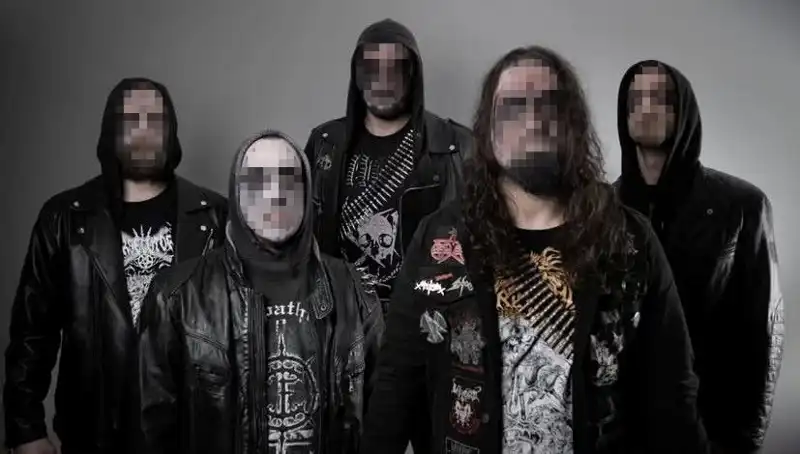 Dini Değerlere Hakaret Ettiği İddiasıyla Rock Grubu Üyeleri Tutuklandı